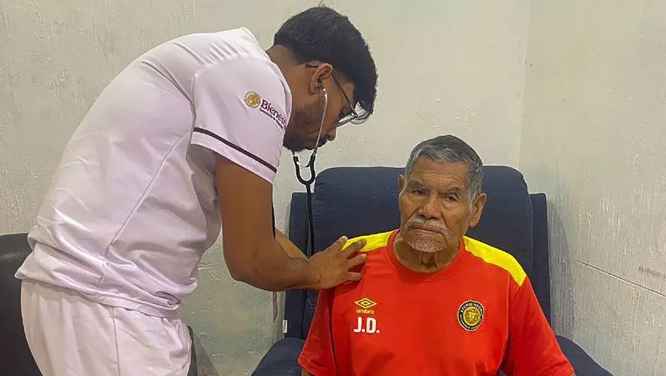 Avanza programa «Salud Casa por Casa»: Servidores realizan visitas a derechohabientes