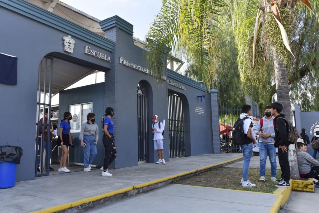 Localizan con vida a estudiante de la UdeG reportado como desaparecido