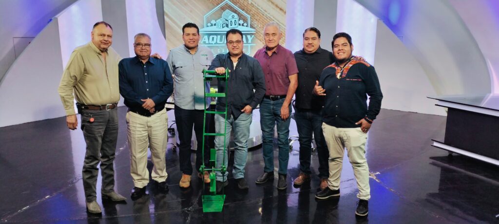 Con la pileteadora, campesinos pueden retener agua y salvar su cosecha