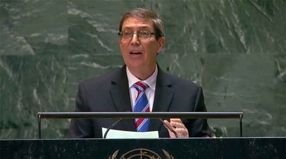 Denuncia Canciller Cubano que las nuevas restricciones de Trump son racistas