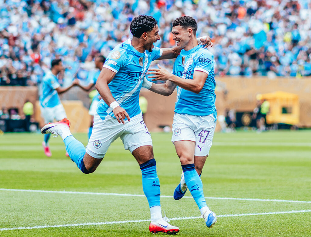 Manchester City se impone con un Phil Foden inspirado.