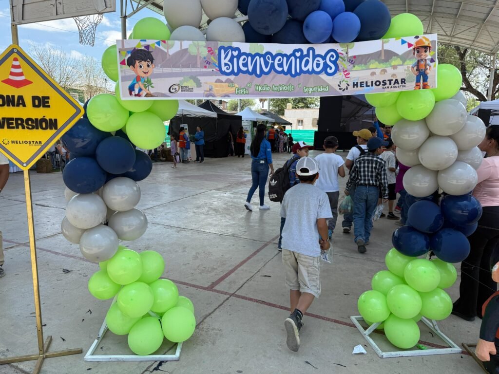 Heliostar celebra Feria del Medio Ambiente y Seguridad en San Juan del Río