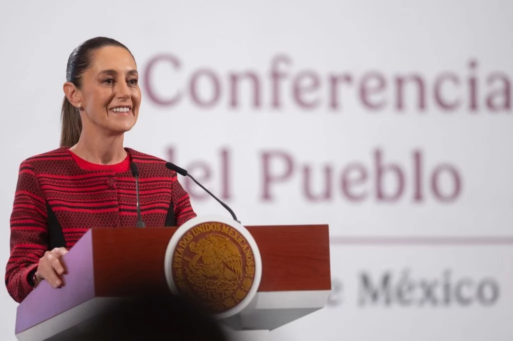 Sheinbaum pide investigar muerte de mexicano bajo custodia de ICE