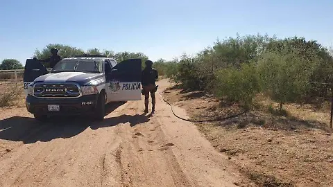 Brutal crimen en Corralejo: a machetazos los destripa , mata a dos y otro más se debate entre la vida y la muerte