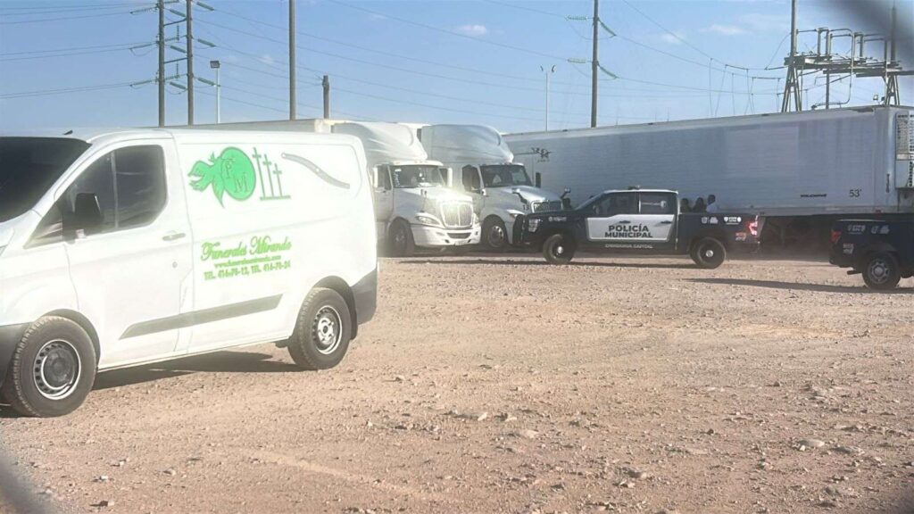 Muere chofer dentro de su tráiler en complejo industrial