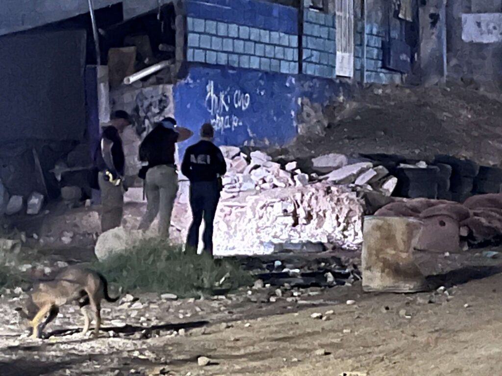 Lo asesinan a balazos frente a su casa