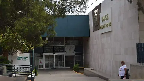 Denuncian falta de medicamentos en el IMSS Parral