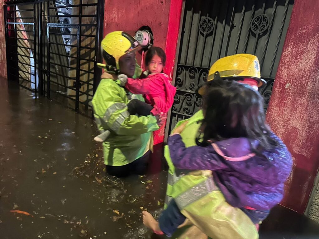 Lluvias afectan a más de 150 casas en Guadalajara