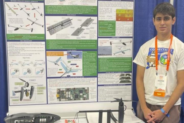 Un genio de 17 años crea un dron revolucionario en su garaje