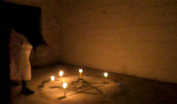 Ritual de exorcismo acaba con la vida de un niño de seis años y la madre ocultÓ su cuerpo por casi dos semanas