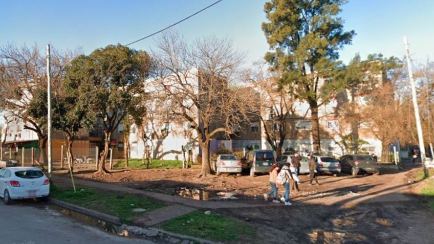 Tres adolescentes matan a un hombre en defensa de la madre de uno de ellos