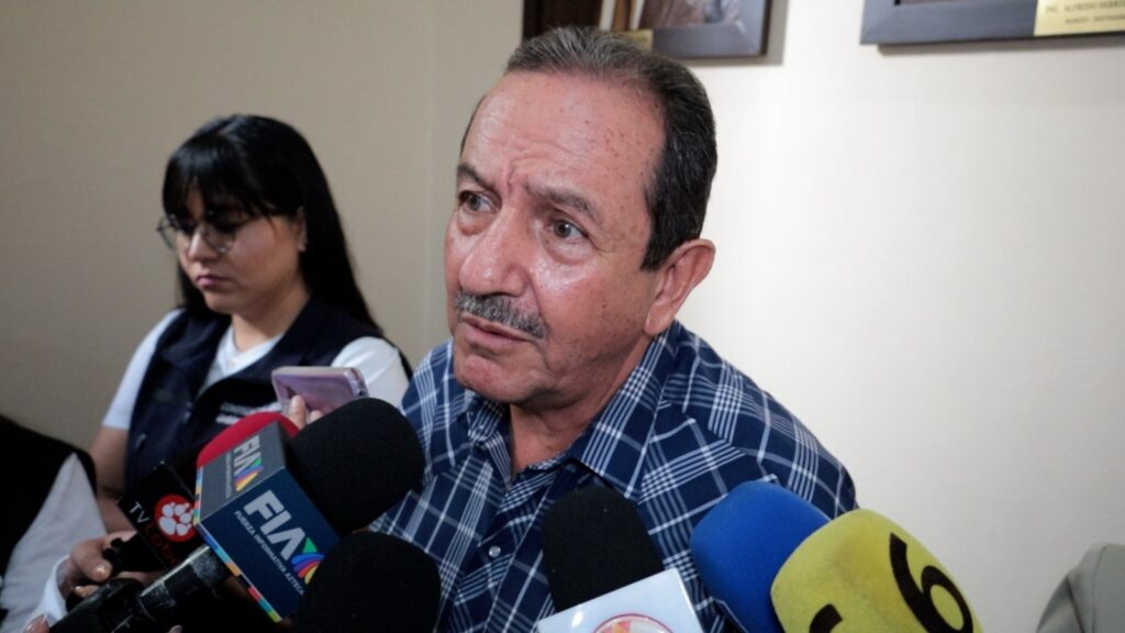 Lluvias permitirían iniciar siembra al 80% en Durango capital: Pedro Silerio