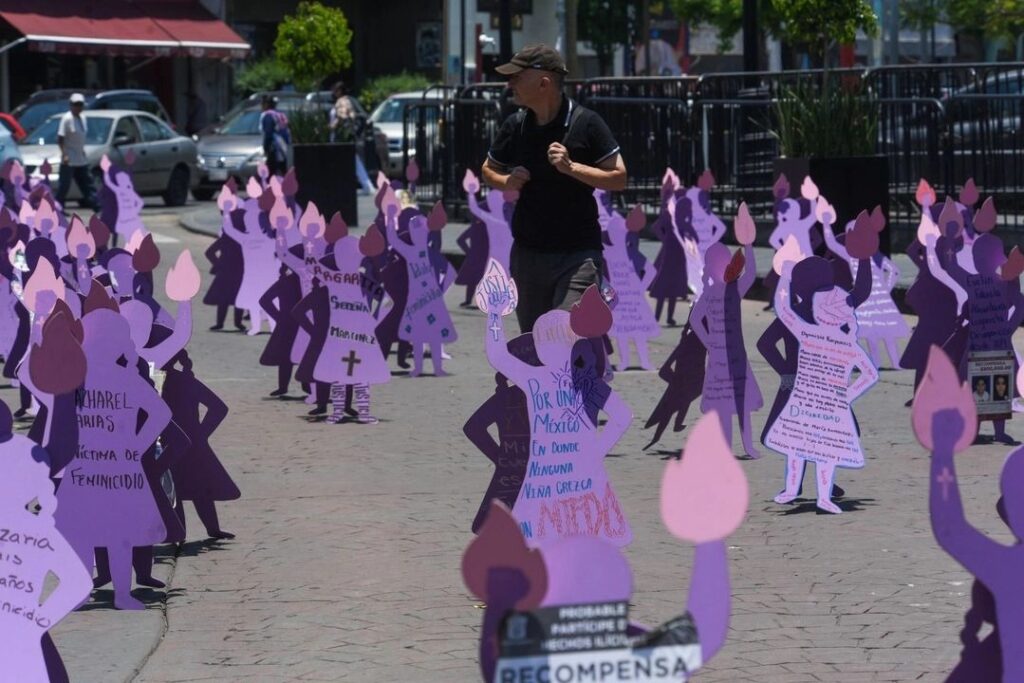 México registra 10 feminicidios diarios; gobierno de Sheinbaum responde con nuevas medidas