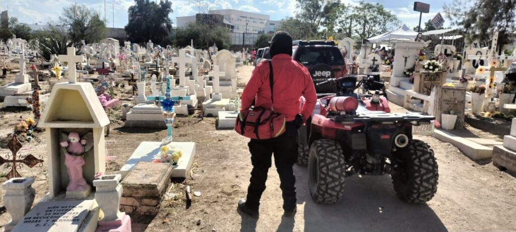 Sin incidentes en panteones municipales durante el Día del Padre