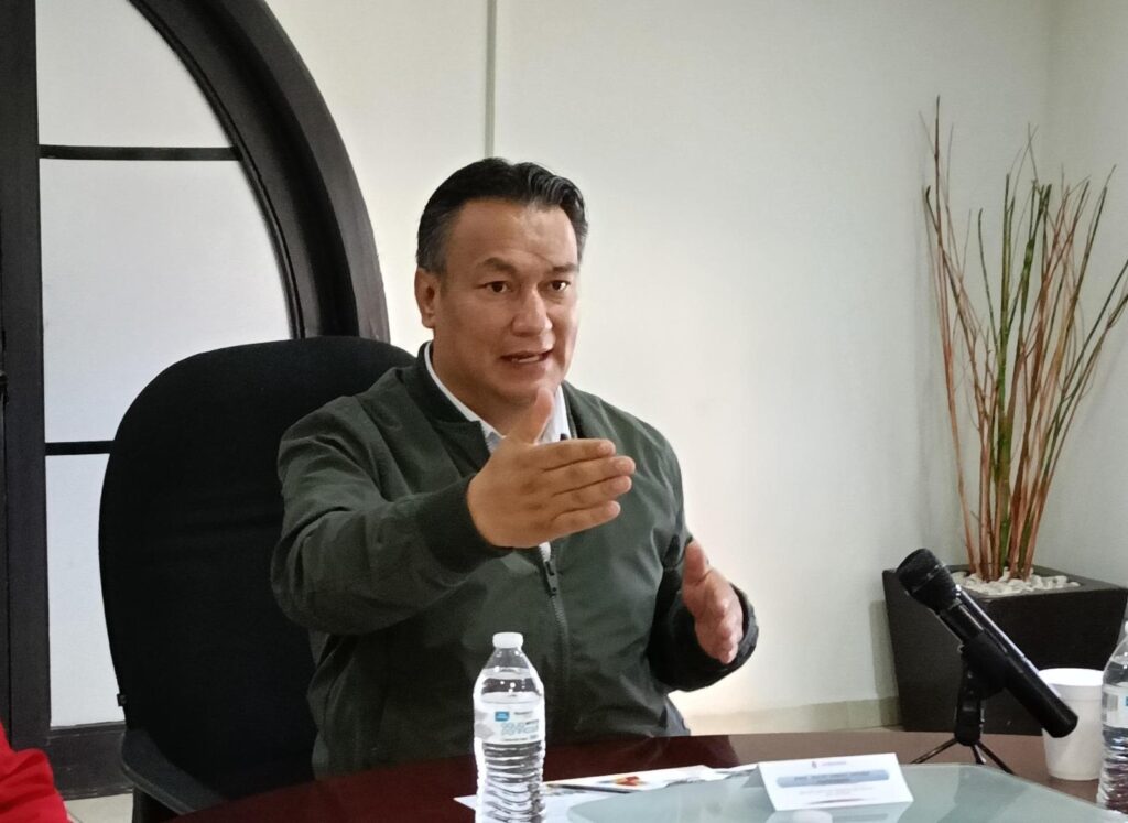 Llama Nájera Torres al entendimiento entre Sindicato de Salud y Jurisdicción Sanitaria 1