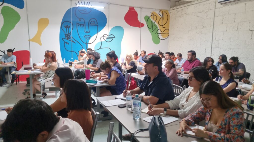 Capacitación para emprendedores en Durango impulsa sus negocios