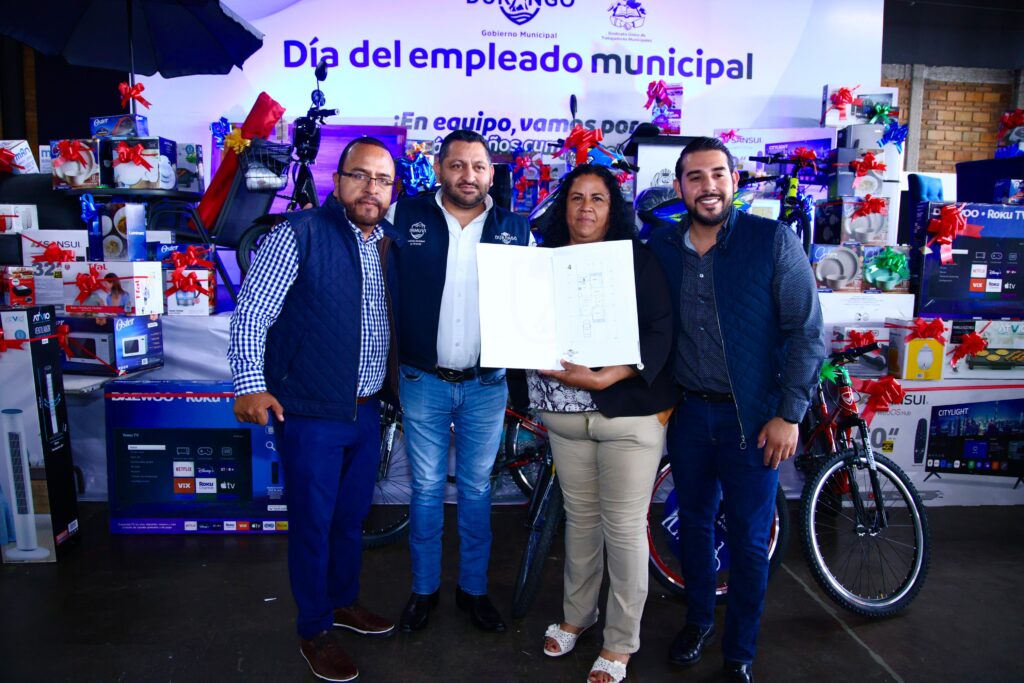 Reconocen labor de hombres y mujeres que mantienen chulo a Durango