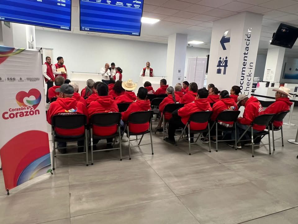 «Reencuentro Histórico: Familias de Tepehuanes se Reúnen en EE.UU. Gracias a Programa de Reunificación»