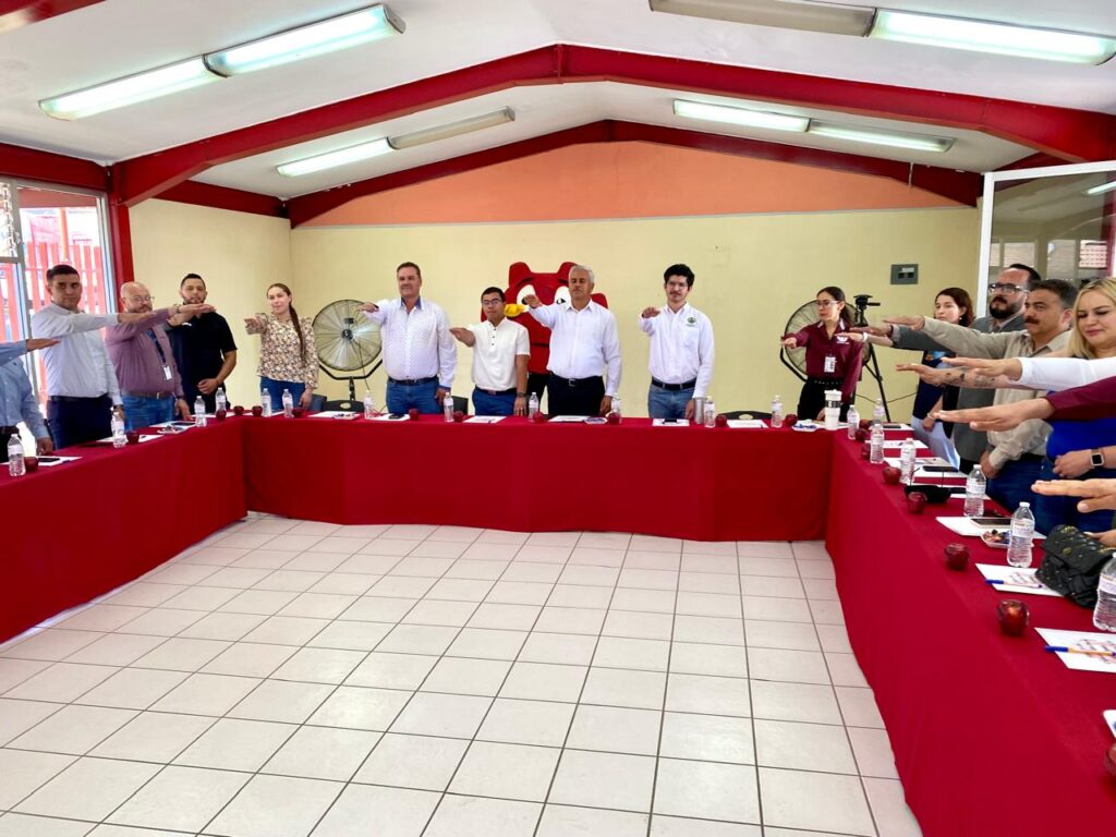 Se formaliza comité de vinculación del CECATI 129 en Santiago Papasquiaro