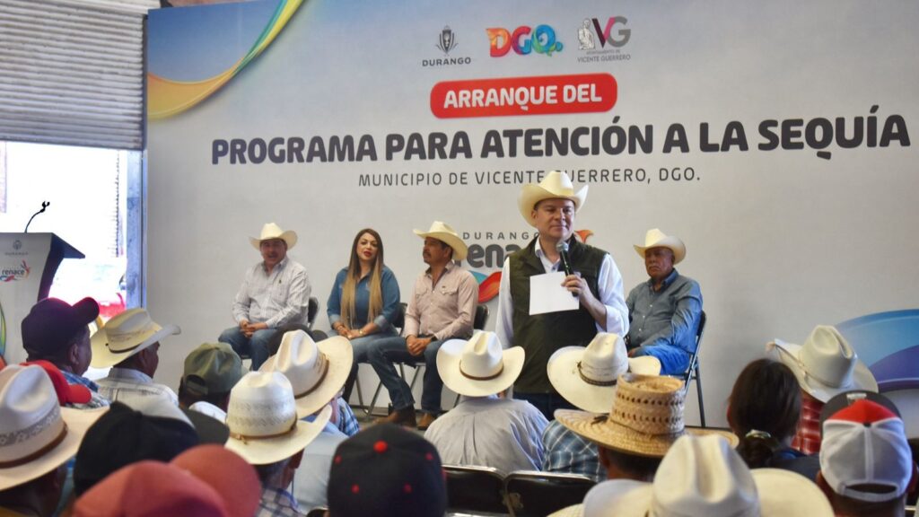 Entregan semilla mejorada y suplemento alimenticio como parte del programa de atención a la sequia