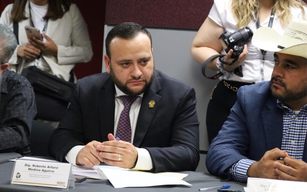 Productores y autoridades coinciden con iniciativa de Arturo Medina para sancionar conductas que afectan a ganado chihuahuense.