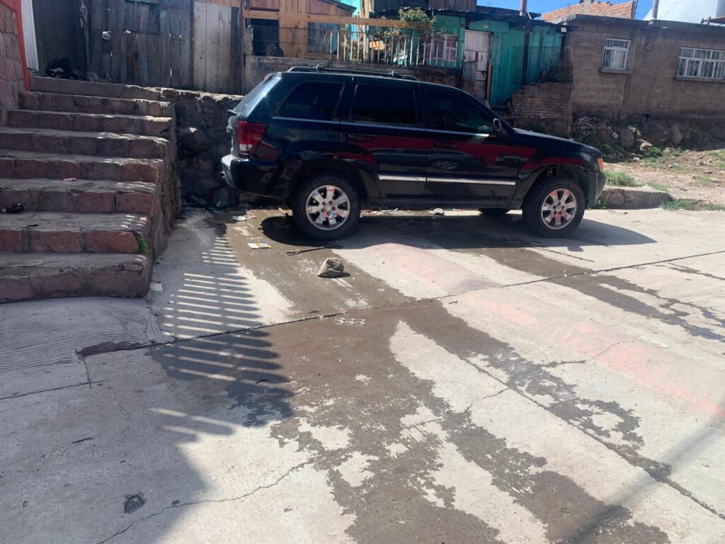 Vecinos piden reparación de drenaje en calle Vasconcelos