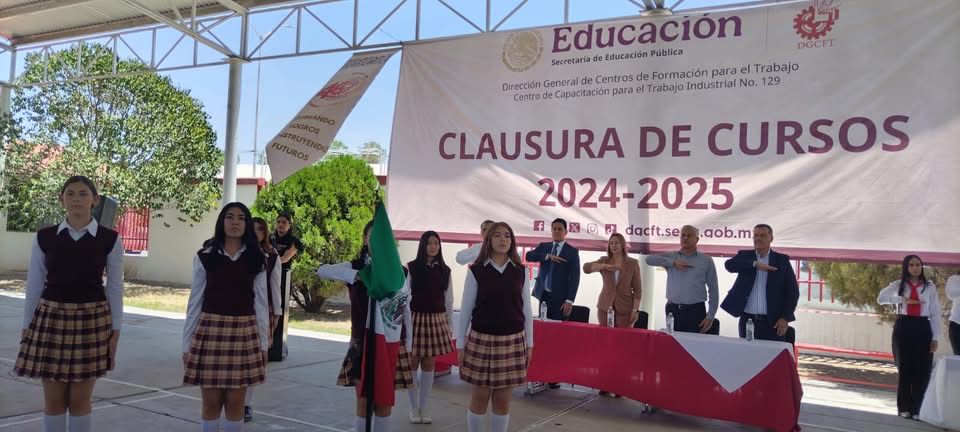 CECATI # 129 de Santiago entrega nueva generación de egresados listos para el futuro laboral
