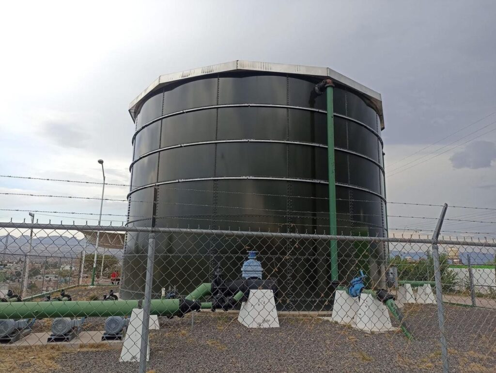 A una década de su construcción; tanque de agua en Lomas del Tepeyac sigue sin funcionar