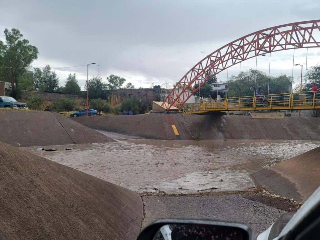 Alerta por lluvias intensas en el Noroeste de Durango: Protección Civil emite recomendaciones de precaución