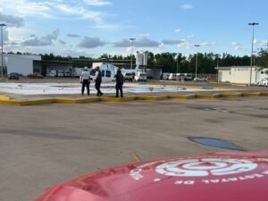Cayó un rayo a dos hombres en la sierra (video)