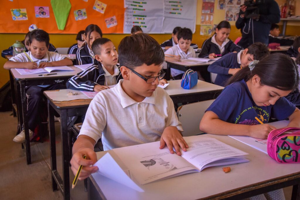 Evaluación educativa fortalecerá el aprendizaje: SEED