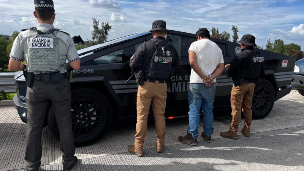 Detenido con 30 mil litros de presunto huachicol en Ixtlahuacán de los Membrillos