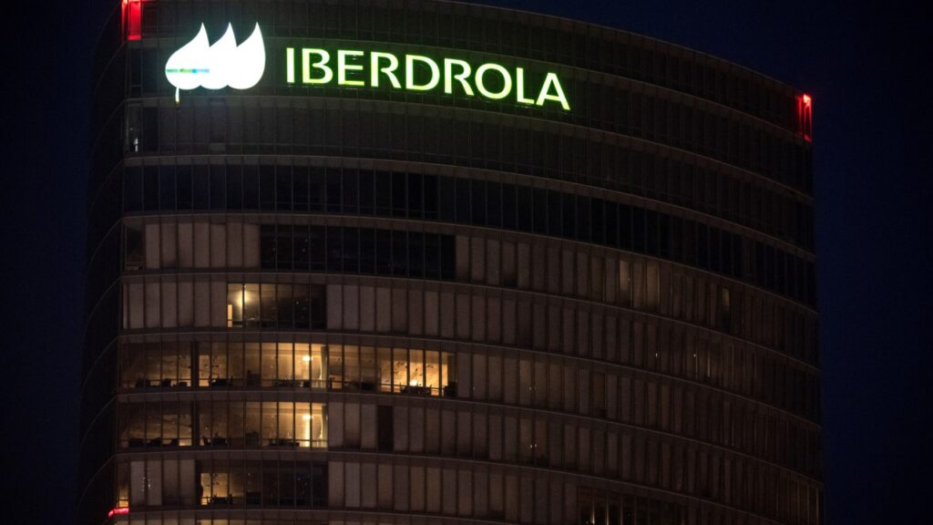 Iberdrola vende sus activos en México a la española Cox por 4,200 millones de dólares