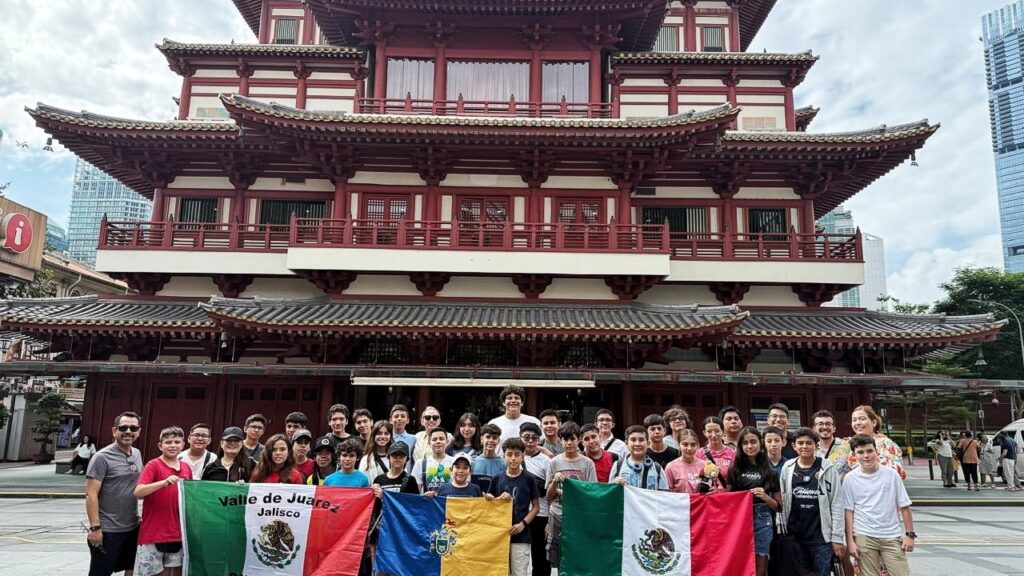 Estudiantes jaliscienses hacen historia en la Olimpiada Internacional de Matemáticas