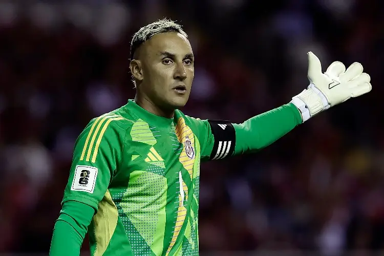 Se reactiva el interés por Keylor Navas en Pumas.