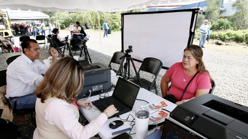Inician en Lagos de Moreno las Jornadas de Salud con el Dr. Vagón