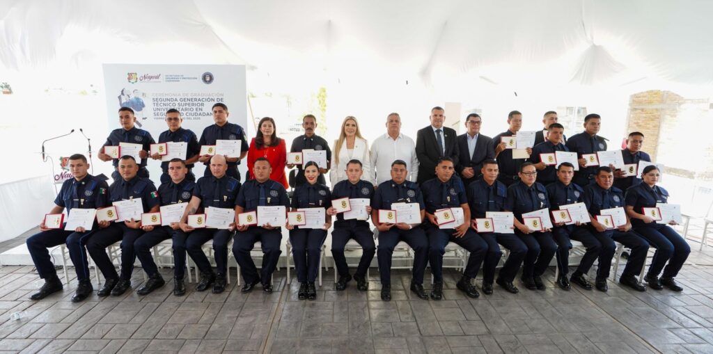 Vocación y compromiso: egresa nueva generación de Seguridad Ciudadana en Nayarit