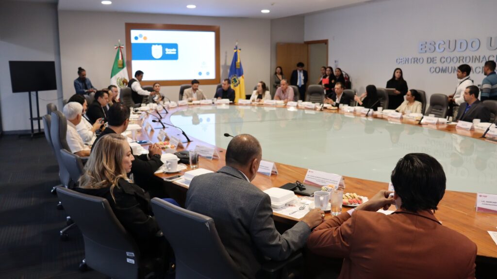 Refuerza C5 Escudo Jalisco colaboración con sector privado