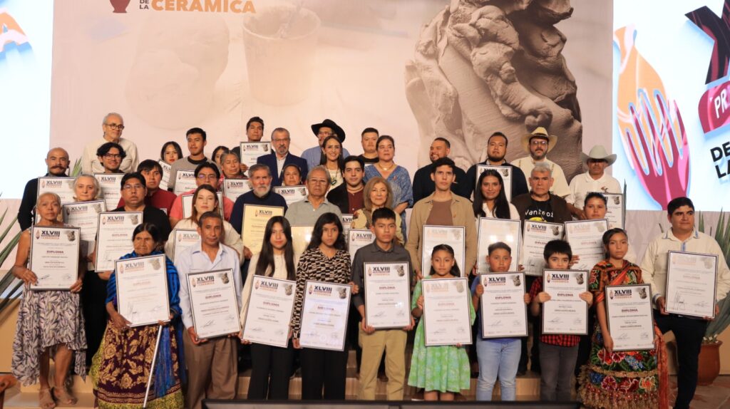 Premio Nacional de la Cerámica celebra su edición XLVIII en Tlaquepaque