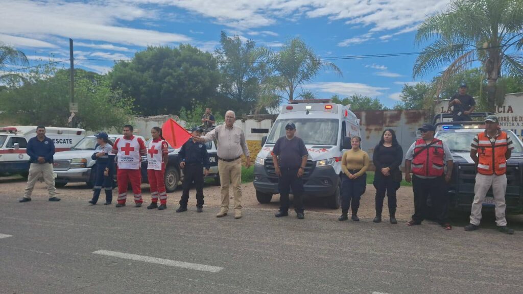 Dan banderazo al operativo “Vacaciones Seguras Verano 2025” en Nombre de Dios