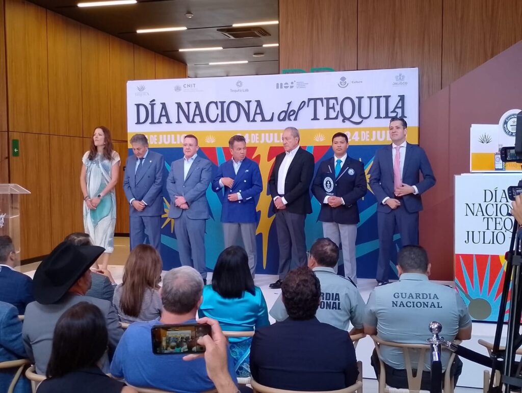 Tequila Lab rompe Récord Guinness durante el Día Nacional del Tequila