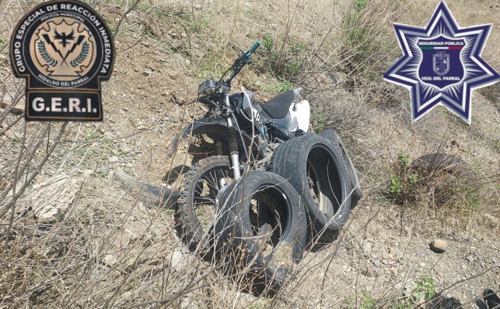Recuperan motocicleta robada en Parral