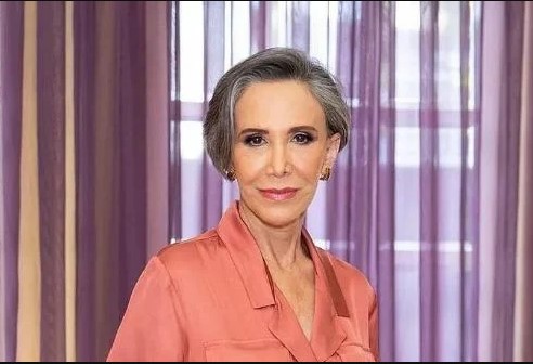 La Piñatería Ramírez despierta controversia con su creación de Florinda Meza