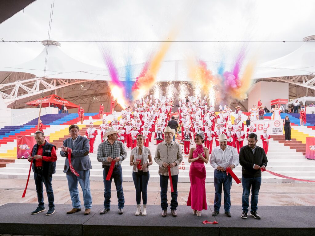 Esteban y Marisol dan arranque a “La Villista 2025” con alegría, tradición y un lleno total con Morat