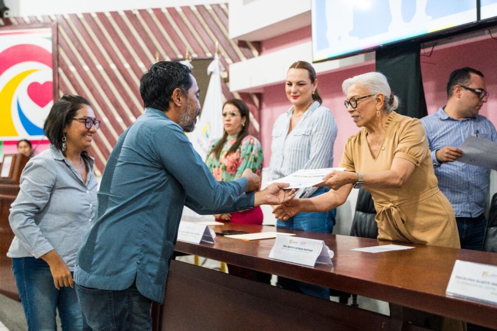 Clausura Beatriz Estrada taller de sensibilización para familias adoptantes