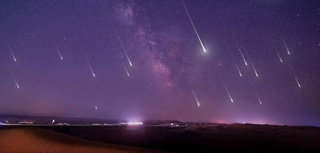 ¡Prepárate para el espectáculo del cielo! Así podrás ver la doble lluvia de meteoros este agosto en México