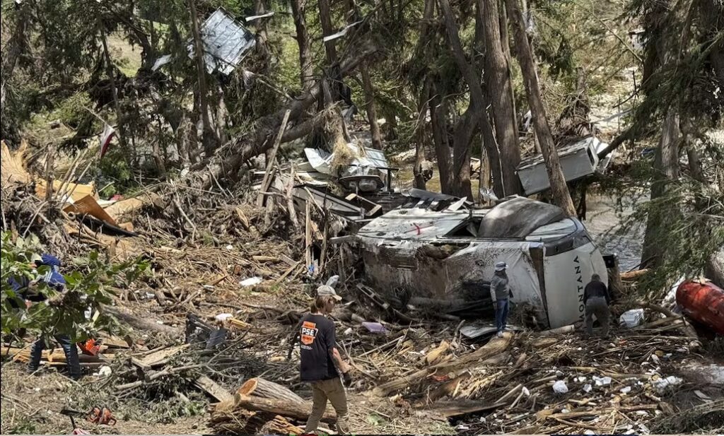 Sube a 120 la cifra de muertos por inundaciones en Texas; hay 170 desaparecidos