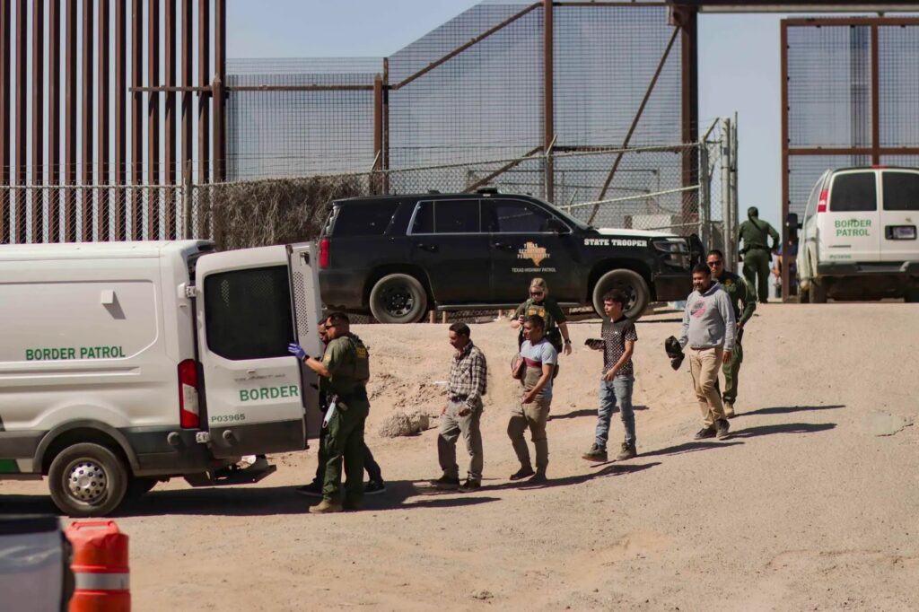 Junio registró mínima cantidad de cruces de indocumentados de México a EU