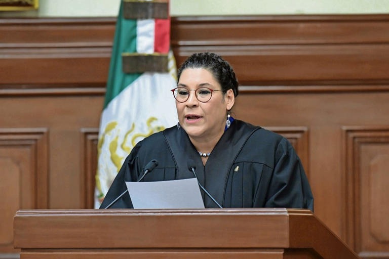 SCJN rechaza propuesta de ministra Lenia Batres para discutir asuntos fiscales en pleno