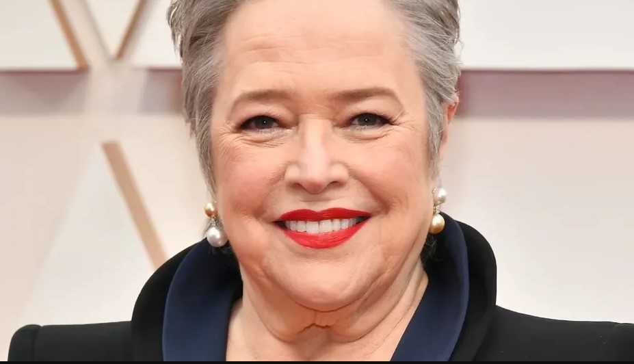 Kathy Bates hace historia con su nominación al Emmy